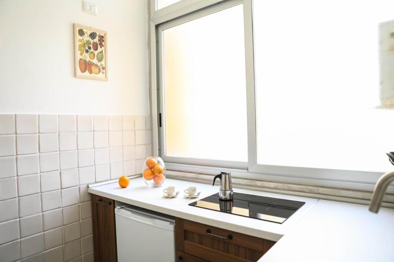 Aura Home Rent Of Rooms With Shared Kitchen Μπάρι Εξωτερικό φωτογραφία