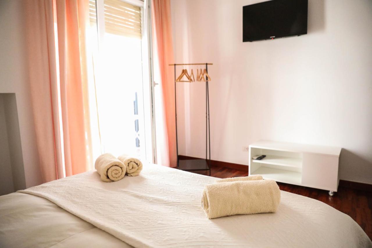 Aura Home Rent Of Rooms With Shared Kitchen Μπάρι Εξωτερικό φωτογραφία